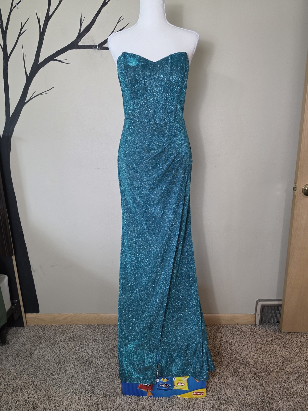 Social Couture Teal Glitter Strapless Formal Gown Size 9/10 Mermaid Prom Dress